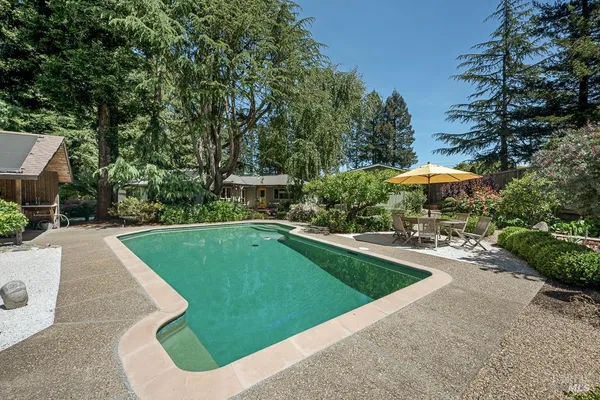 $1,779,000 | 626 Gold Ridge Road, Sebastopol, CA 95472