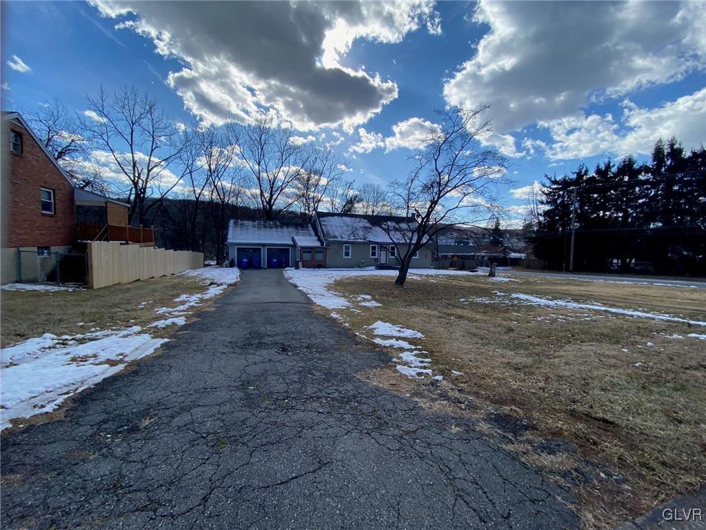 282 13th Avenue Bethlehem, PA 18018 - Photo 26 of 28 a view of a house with a yard