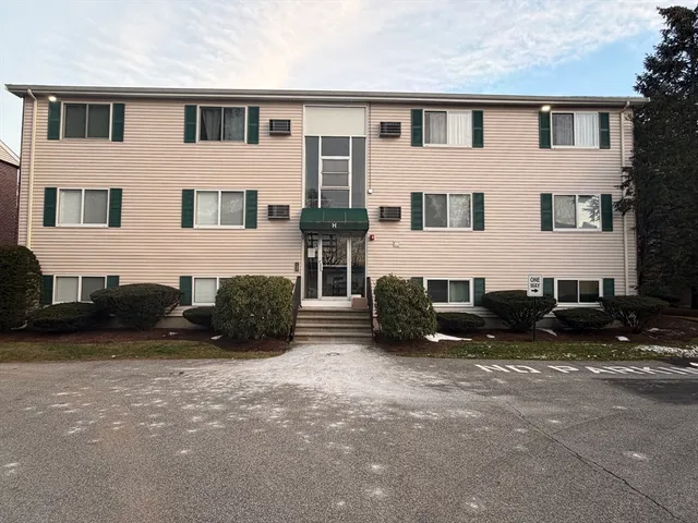 $2,000 | 16 Appleton Park, Unit H2, Ipswich, MA 01938