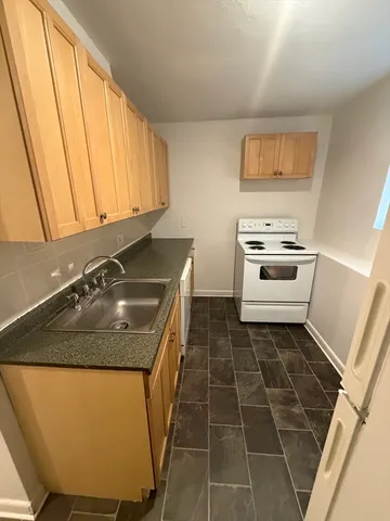 $2,000 | 16 Appleton Park, Unit H2, Ipswich, MA 01938