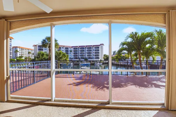 $2,600 | 2871 North Ocean Boulevard, Unit V143, Boca Raton, FL 33431