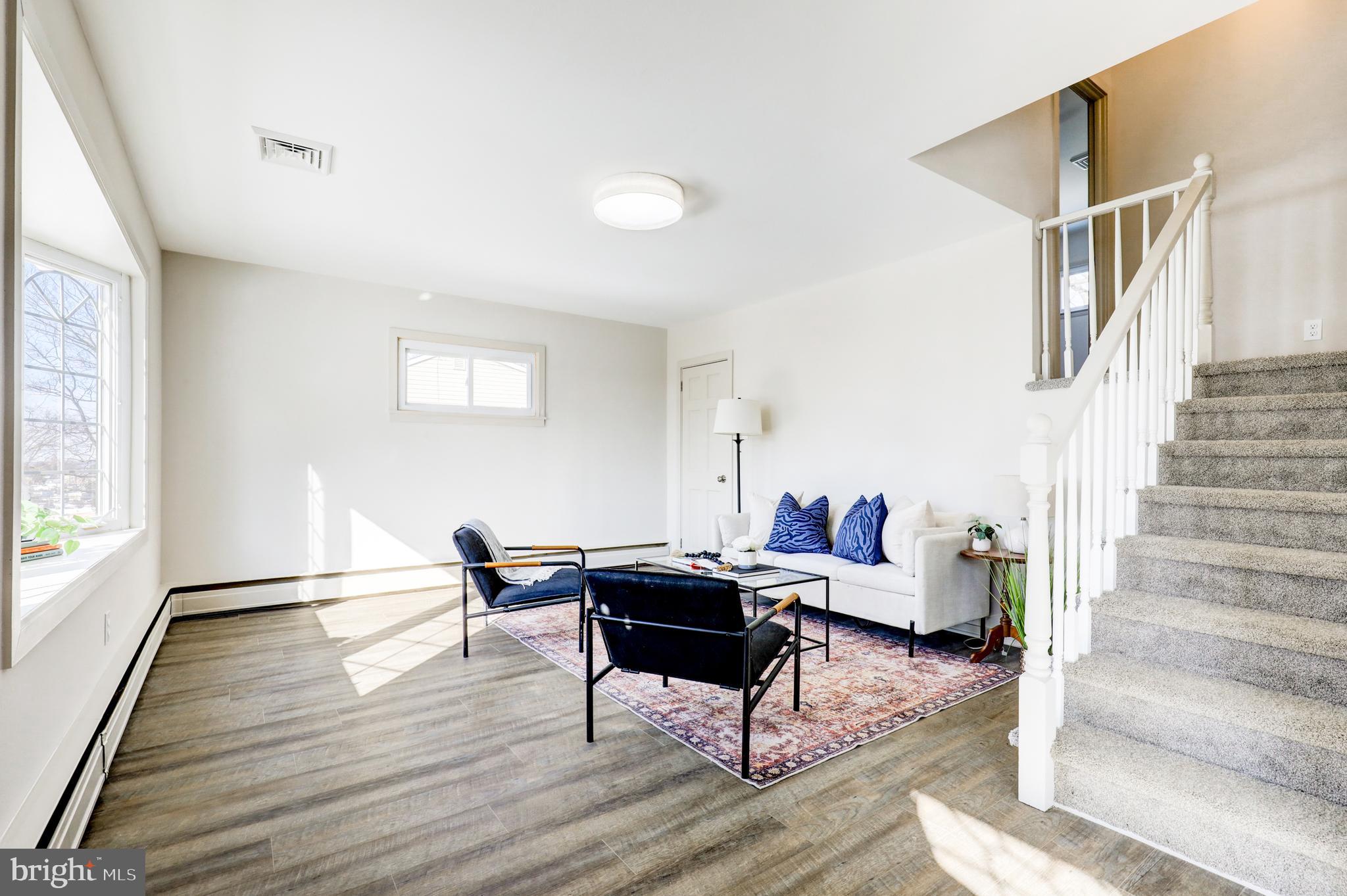 111 Everett Avenue Willow Grove, PA 19090 - Photo 2 of 36