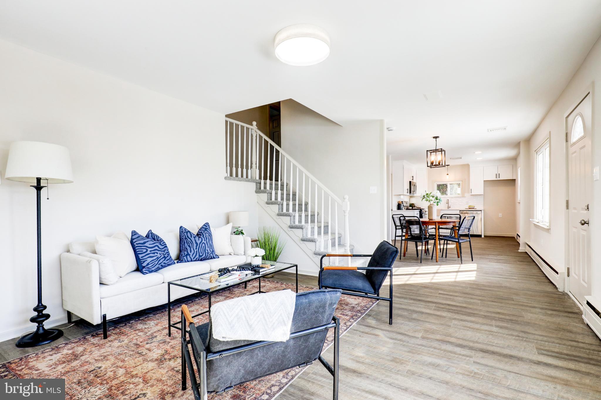 111 Everett Avenue Willow Grove, PA 19090 - Photo 3 of 36