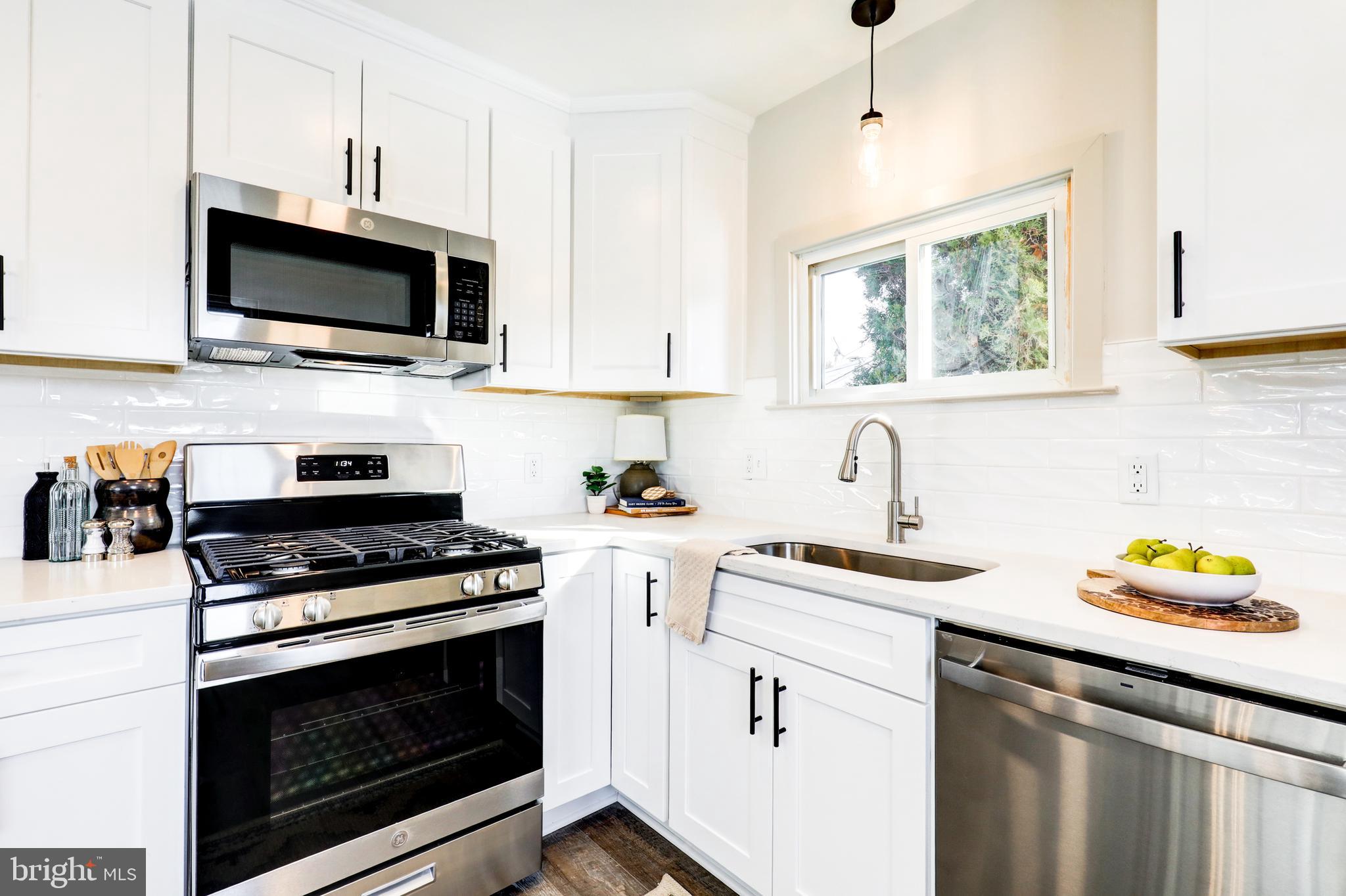 111 Everett Avenue Willow Grove, PA 19090 - Photo 10 of 36