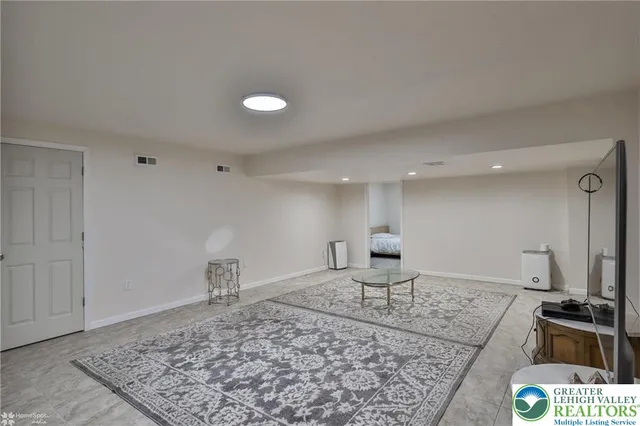 $3,000 | 204 Ridings Circle, Macungie, PA 18062