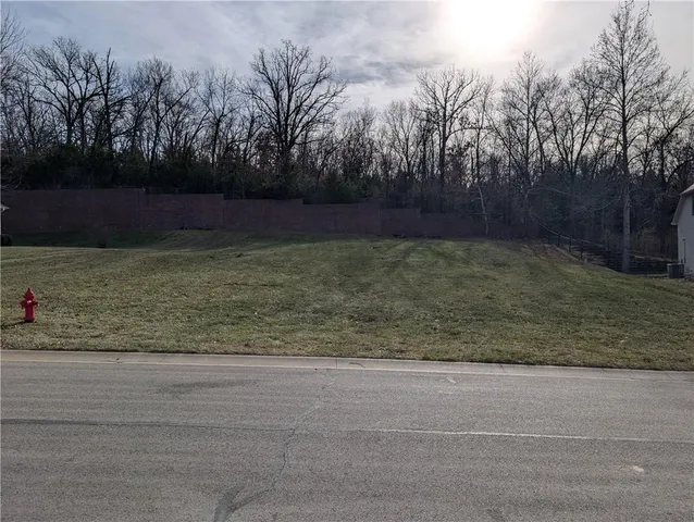 $120,000 | 14419 West 51st Street, Shawnee, KS 66216