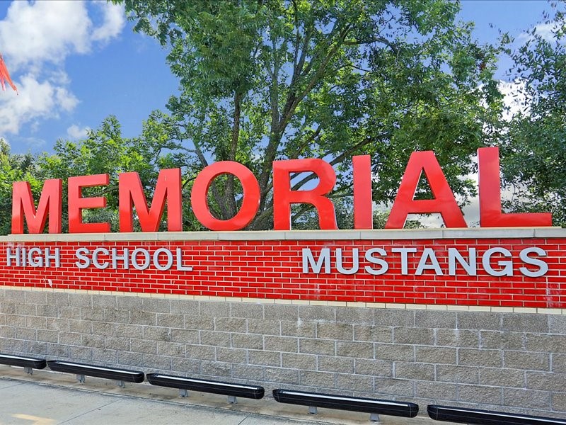 201 Vanderpool Lane, Unit 137 Houston, TX 77024 - Photo 41 of 42 Zoned to highly acclaimed SBISD schools including Frostwood Elementary, Memorial Middle School, and Memorial High School. Buyer to independently verify eligibility.