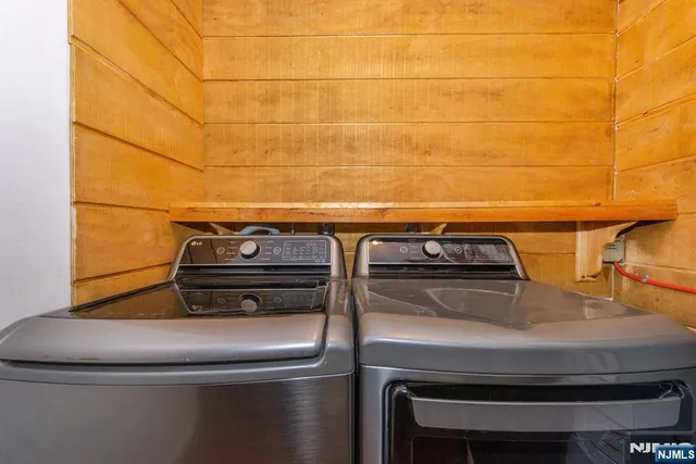 $299,000 | 5 Wimbledon Drive, Unit 2, Vernon, NJ 07462