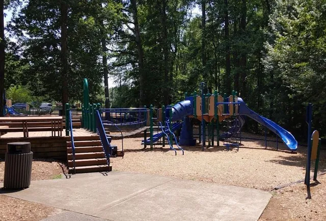 $2,800 | 904 Cozy Oak Avenue, Cary, NC 27519