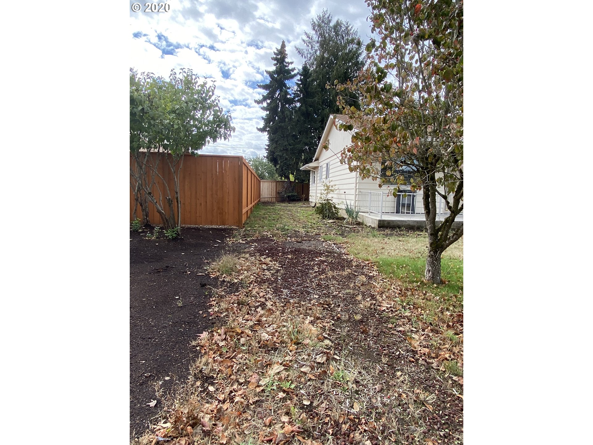 1590 Rainier Road Woodburn, OR 97071 - Photo 14 of 25 Gallery Image 14
