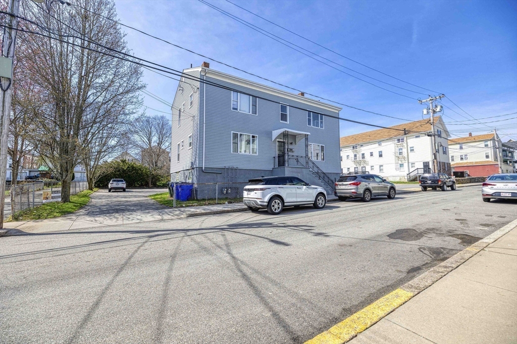 135 Snell Street Fall River, MA 02721 - Photo 25 of 33