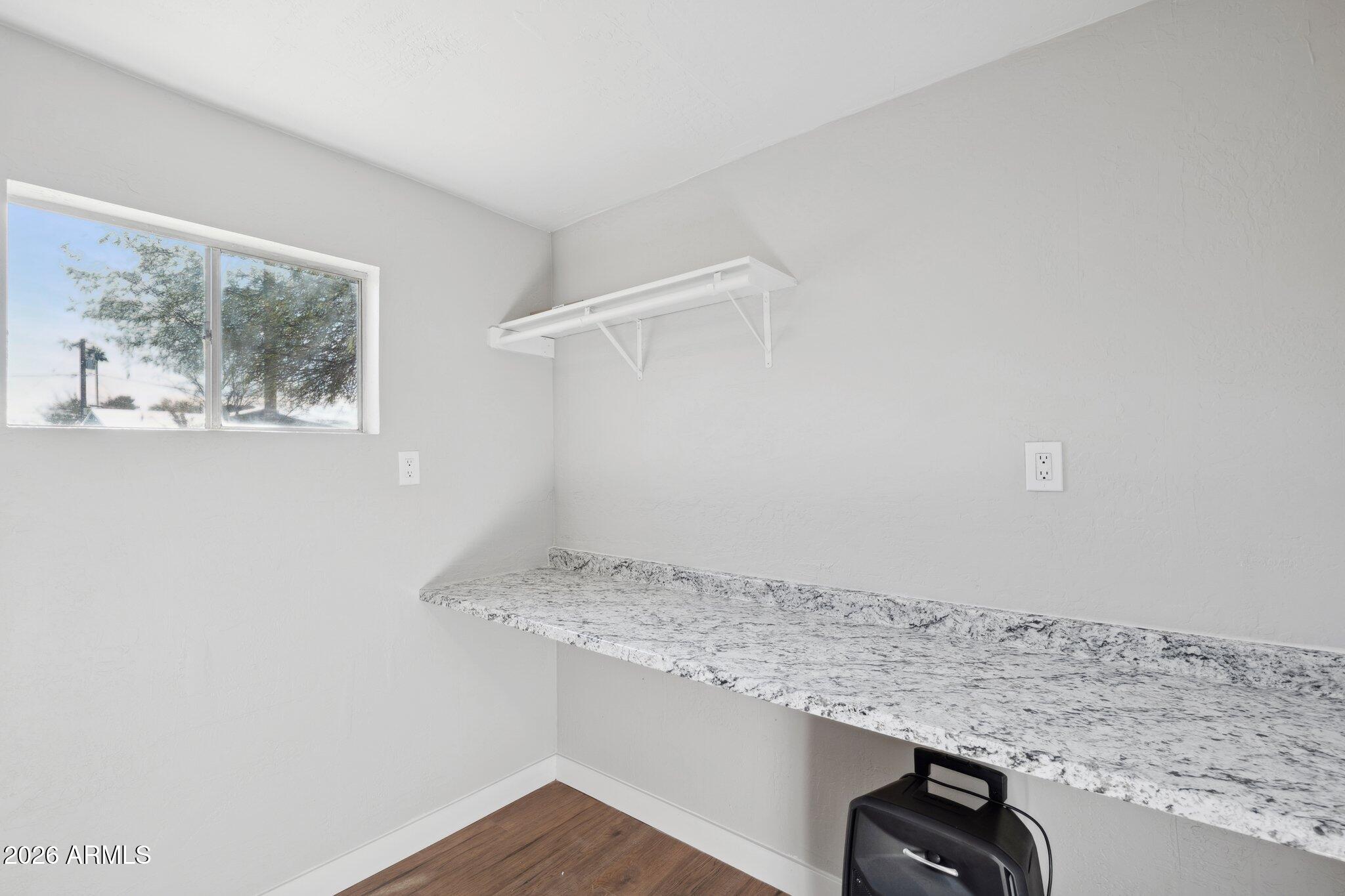 5122 North 13th Avenue Phoenix, AZ 85013 - Photo 26 of 36 27-web-or-mls-5122-n-13th-ave