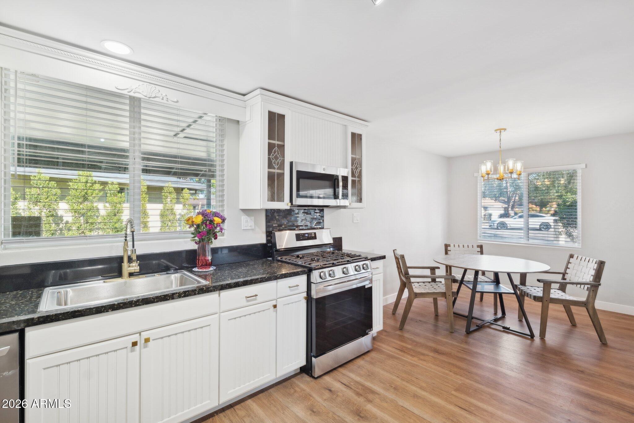 5122 North 13th Avenue Phoenix, AZ 85013 - Photo 10 of 36 11-web-or-mls-5122-n-13th-ave