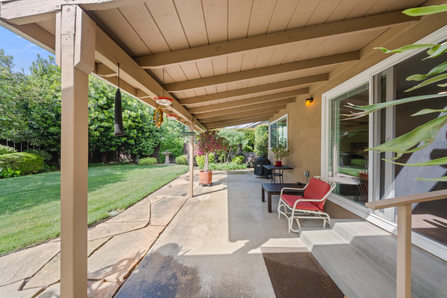 1325 Forest Drive Turlock, CA 95380 - Photo 27 of 28 a building outdoor space with seating space