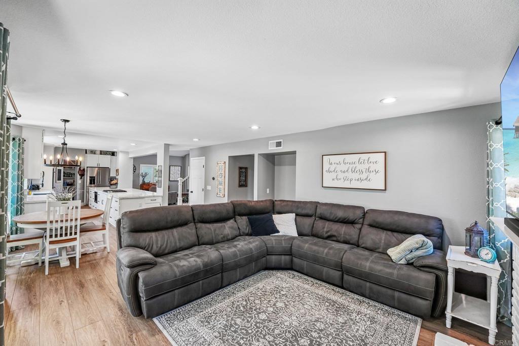 1602 Tonia Court Riverside, CA 92506 - Photo 7 of 48