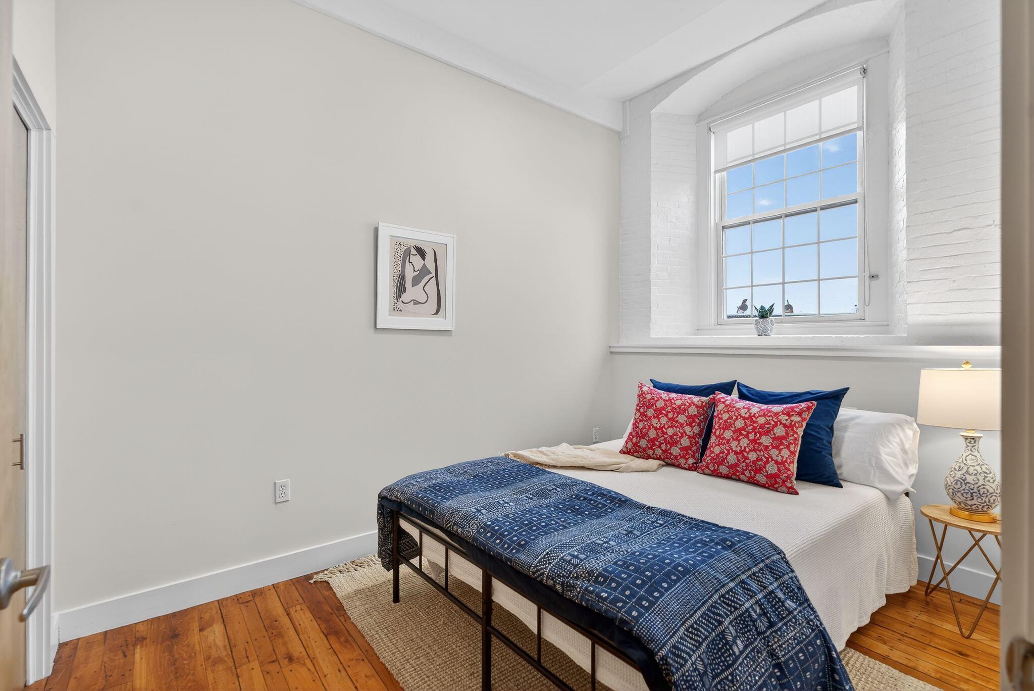 2 Main Street, Unit 18308 Biddeford, ME 04005 - Photo 11 of 47 Light and Bright 18-308