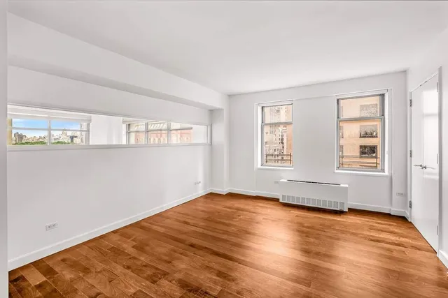 $17,500 | 100 West 58th Street, Unit 10/11D | Midtown Central
