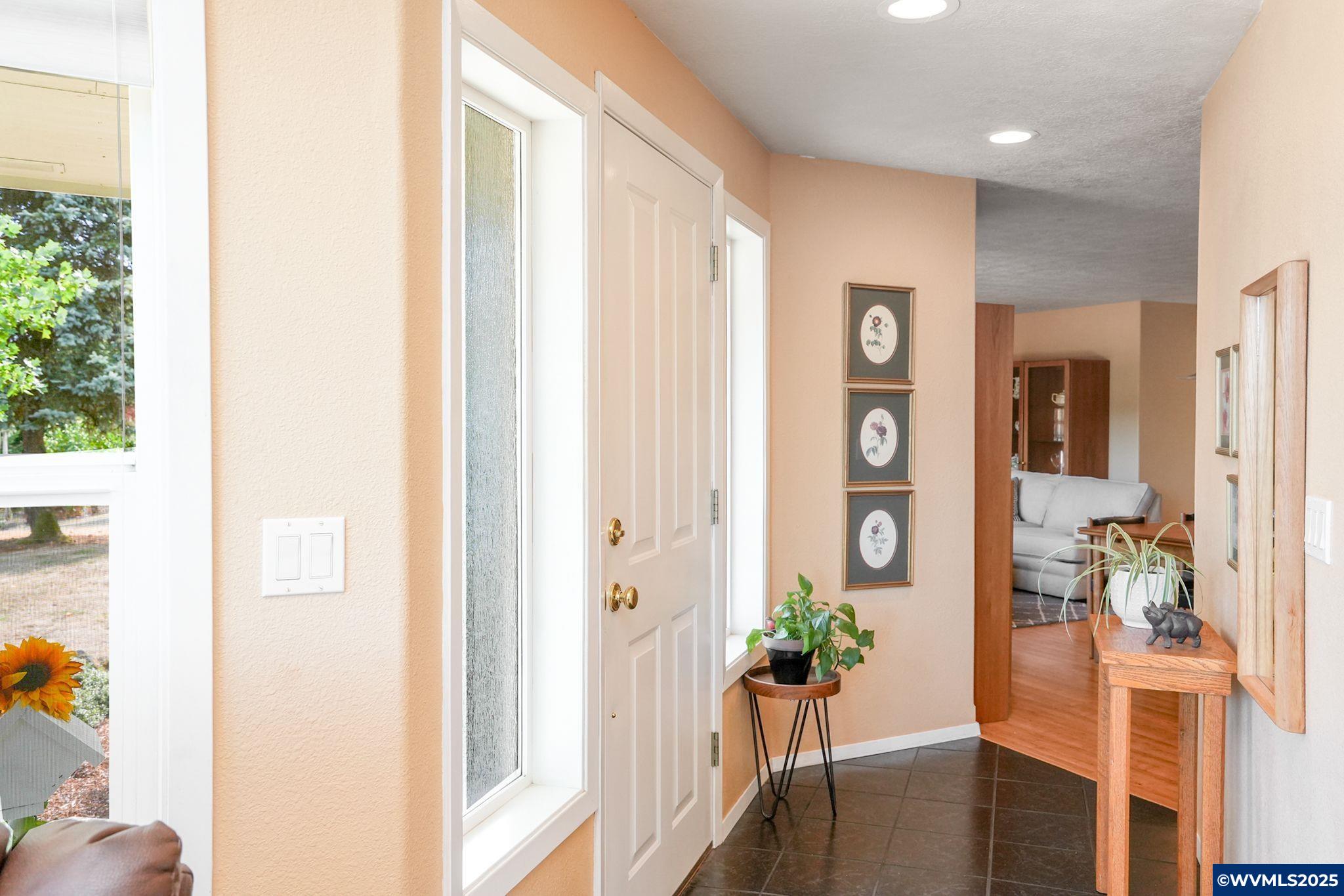 16305 Oakdale Road Dallas, OR 97338 - Photo 21 of 50 Gallery Image 21