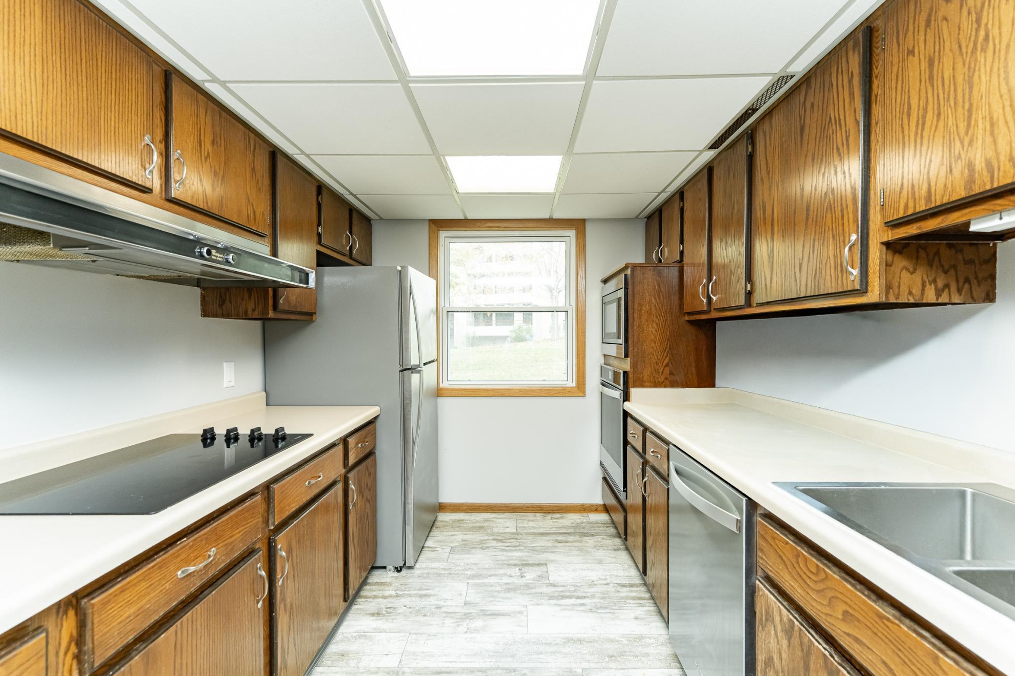 607 19th Street Northwest, Unit 24 Rochester, MN 55901 - Photo 10 of 28