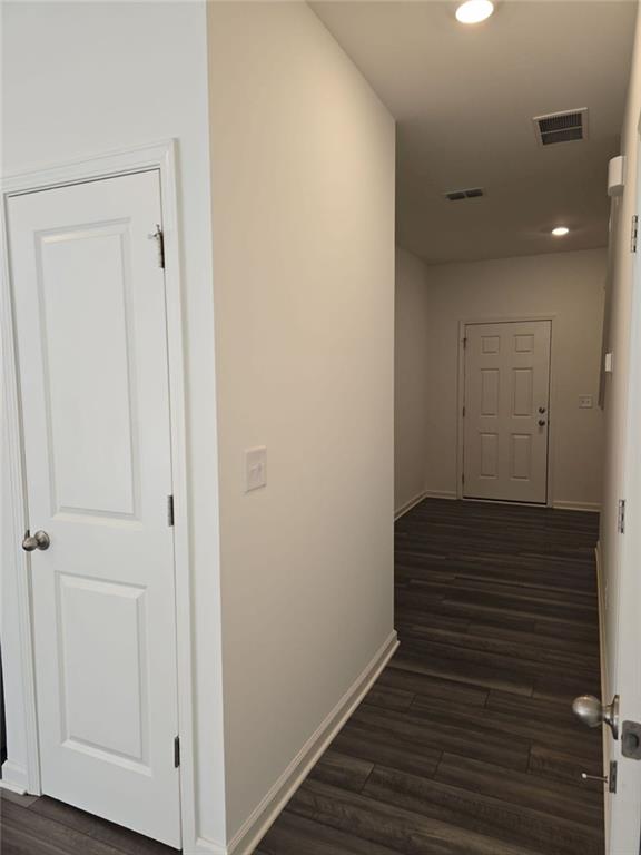 3560 Eagle Court Atlanta, GA 30331 - Photo 6 of 40 a view of a hallway with wooden floor and closet area