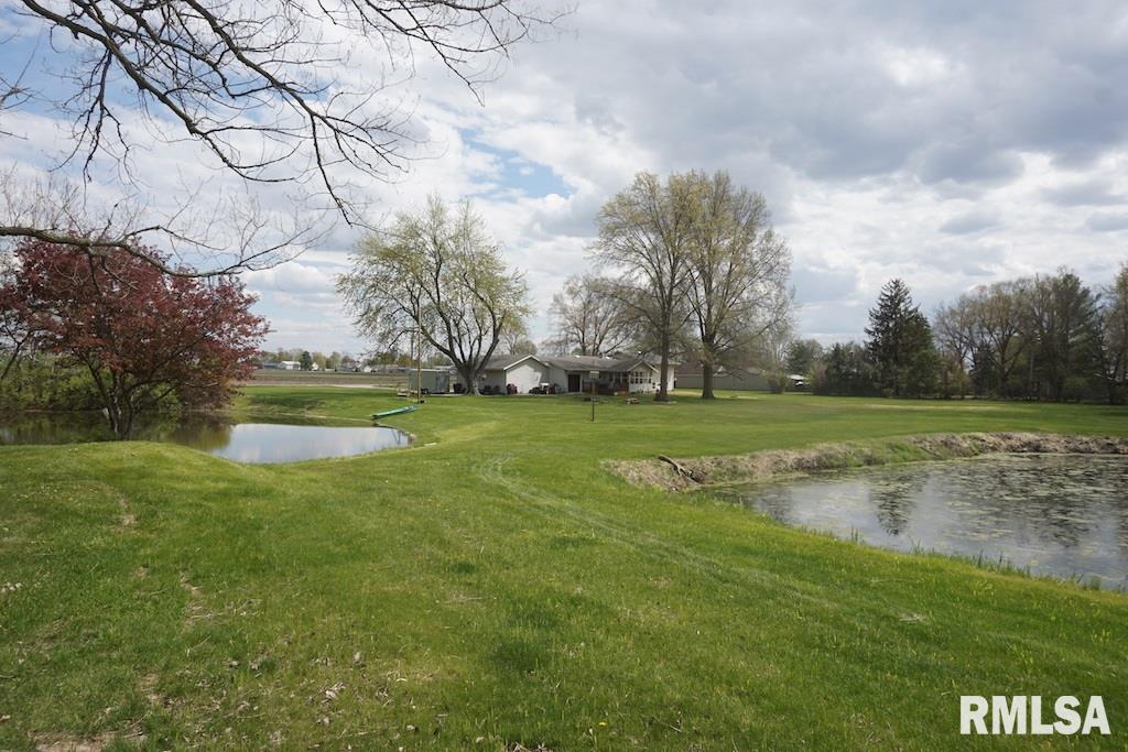 21162 North Taylor Road Canton, IL 61520 - Photo 29 of 30 Gallery Image 29
