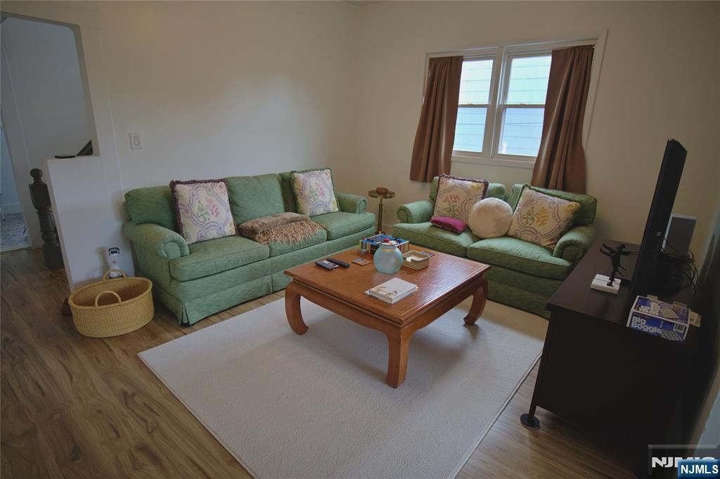 52 Donaldson Avenue, Unit 2 Rutherford, NJ 07070 - Photo 2 of 20