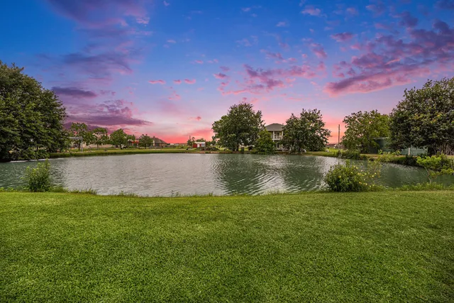 $650,000 | 4201 Lawrence Road, Baytown, TX 77523