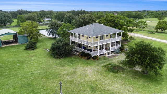 $650,000 | 4201 Lawrence Road, Baytown, TX 77523