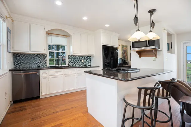 $650,000 | 4201 Lawrence Road, Baytown, TX 77523