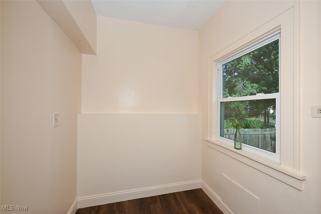 3983 Ardmore Road Cleveland Heights, OH 44121 - Photo 12 of 26 Gallery Image 12