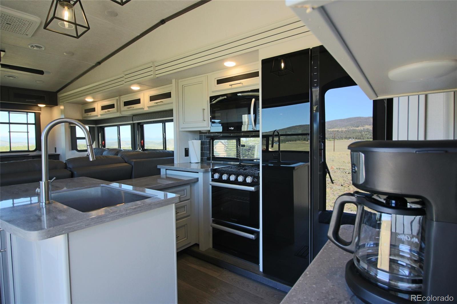 1072 Wagon Wheel Road Hartsel, CO 80449 - Photo 22 of 24 Gallery Image 22