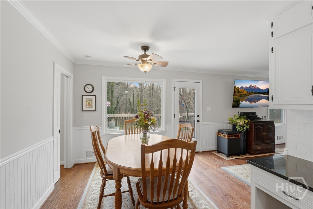 1066 Oak Road Southwest Lilburn, GA 30047 - Photo 14 of 49