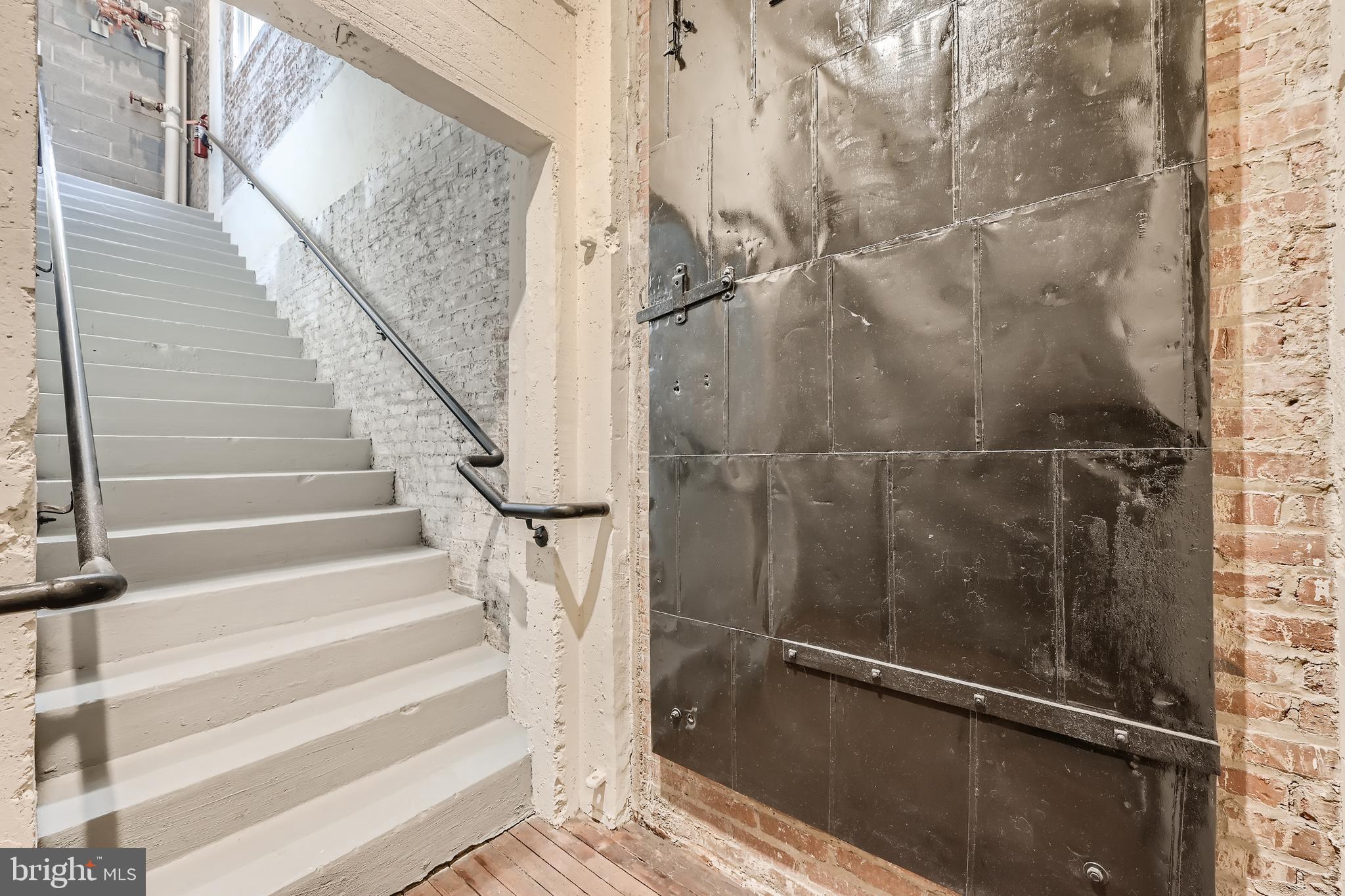 311 West Baltimore Street, Unit 104 Baltimore, MD 21201 - Photo 18 of 28 a view of entryway