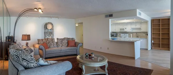 $4,300 | 1800 South Ocean Boulevard, Unit 511, Pompano Beach, FL 33062