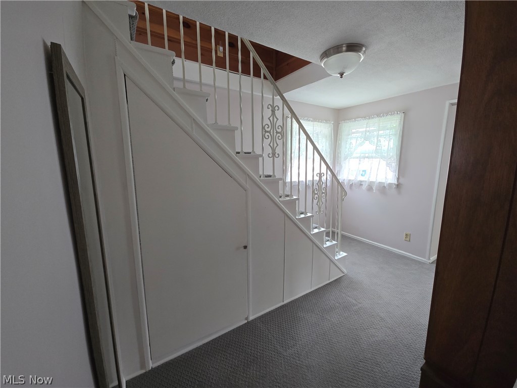 3054 Sterling Road Lorain, OH 44052 - Photo 26 of 46
