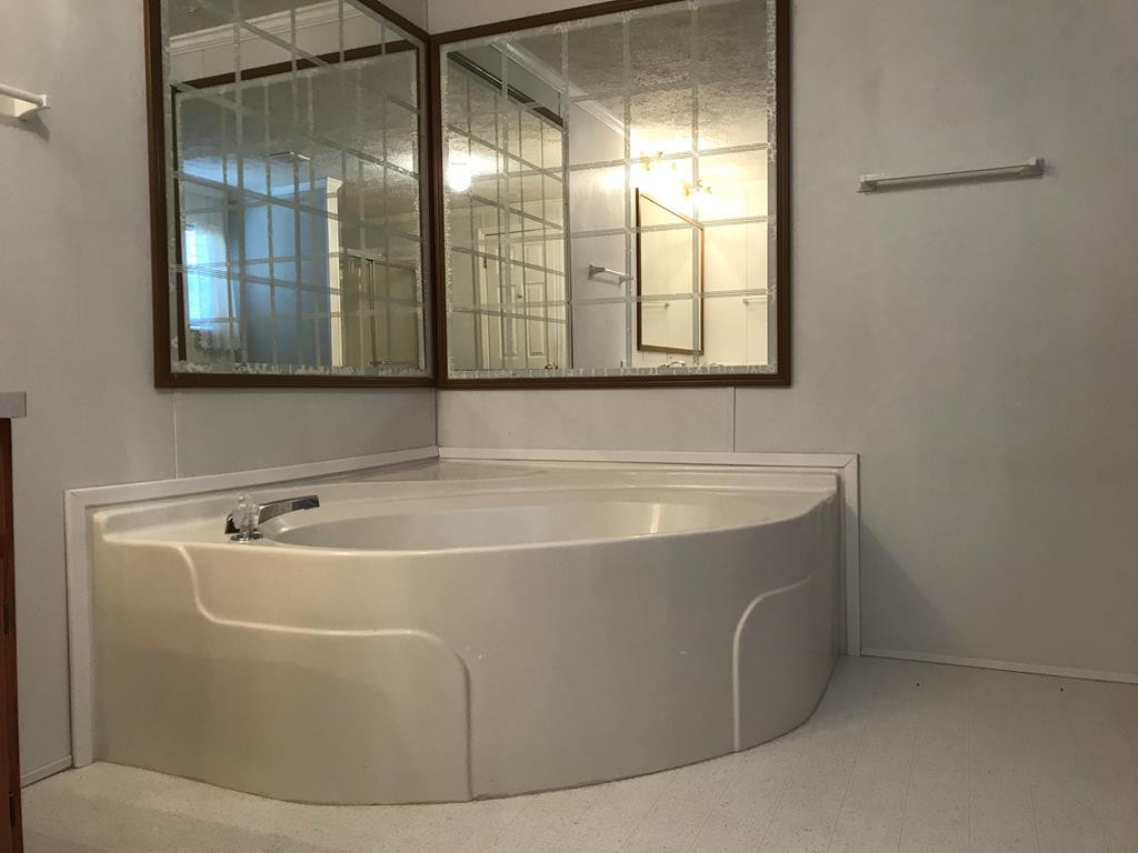 2601 Beautancus Road Mount Olive, NC 28365 - Photo 7 of 17 Gallery Image 7