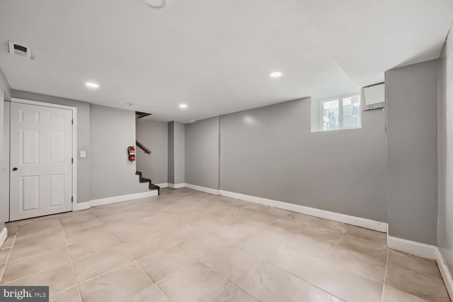 1014 Lyndhurst Street Baltimore, MD 21229 - Photo 14 of 29 a view of an empty room