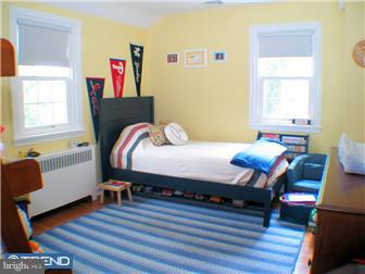 509 Covington Road Havertown, PA 19083 - Photo 7 of 12 Bedroom 2