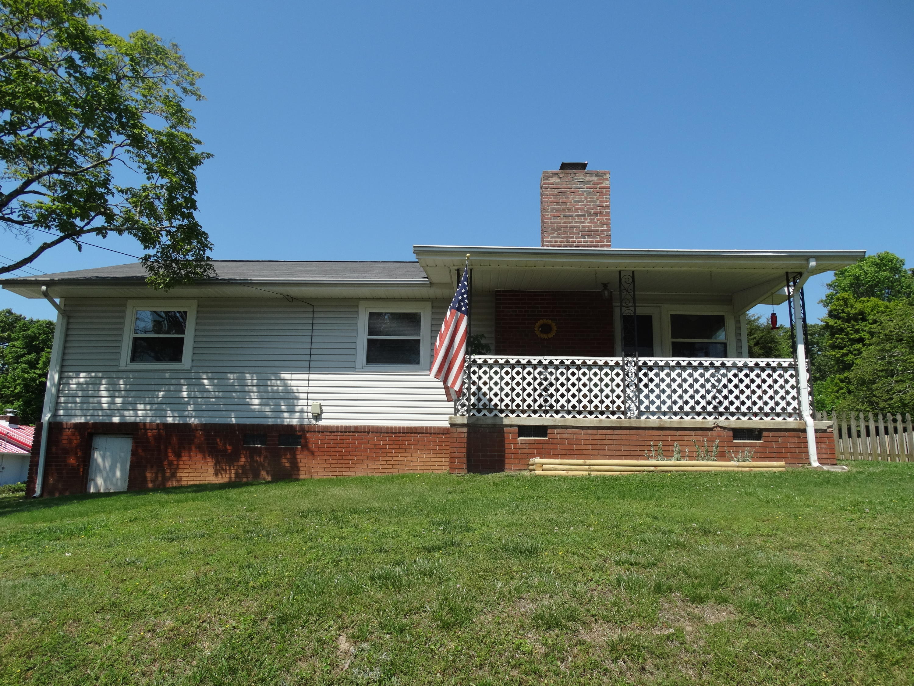 100 Meadow Road Oak Ridge, TN 37830 - Photo 1 of 40 DSC01246