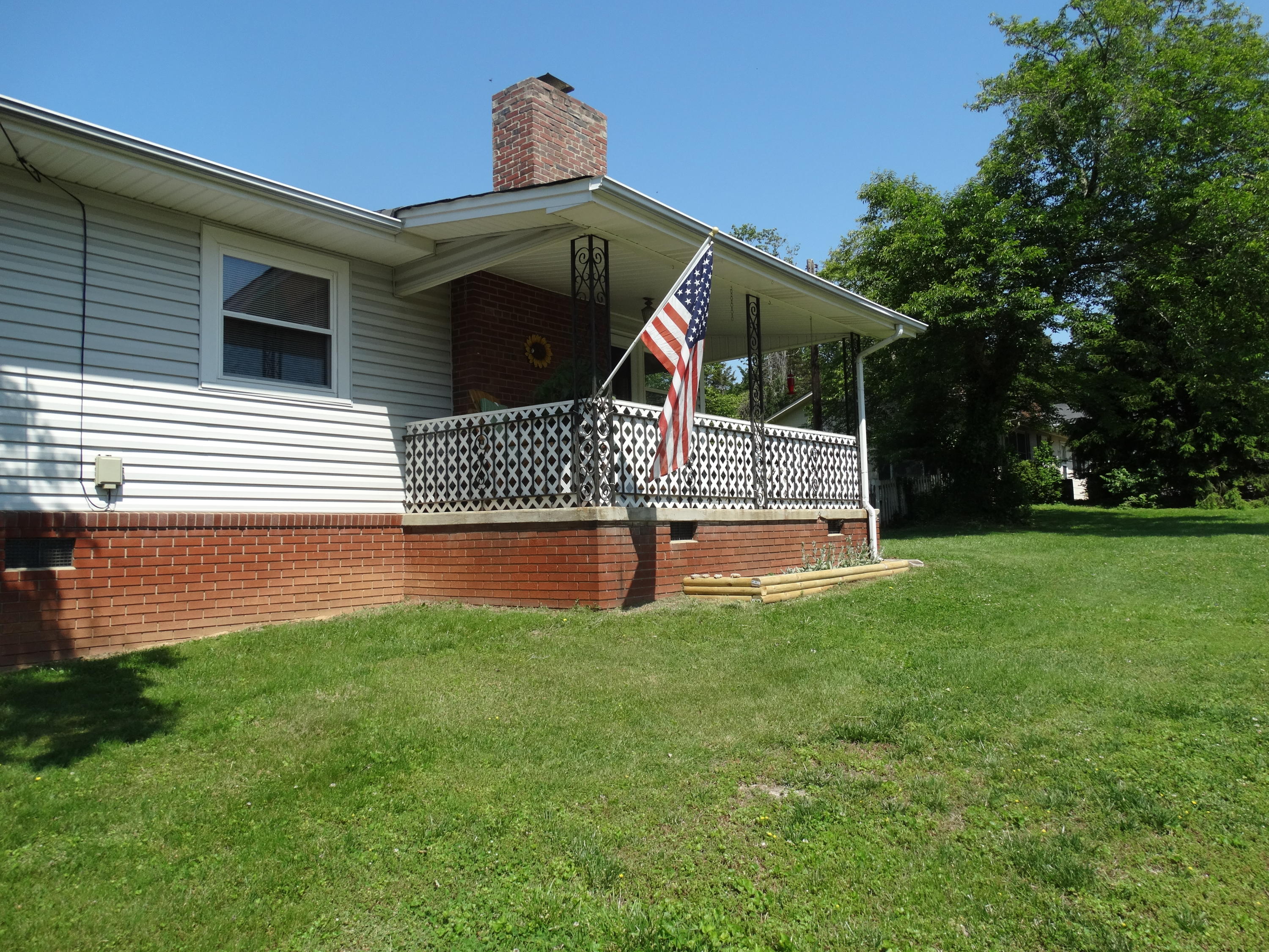 100 Meadow Road Oak Ridge, TN 37830 - Photo 2 of 40 DSC01240