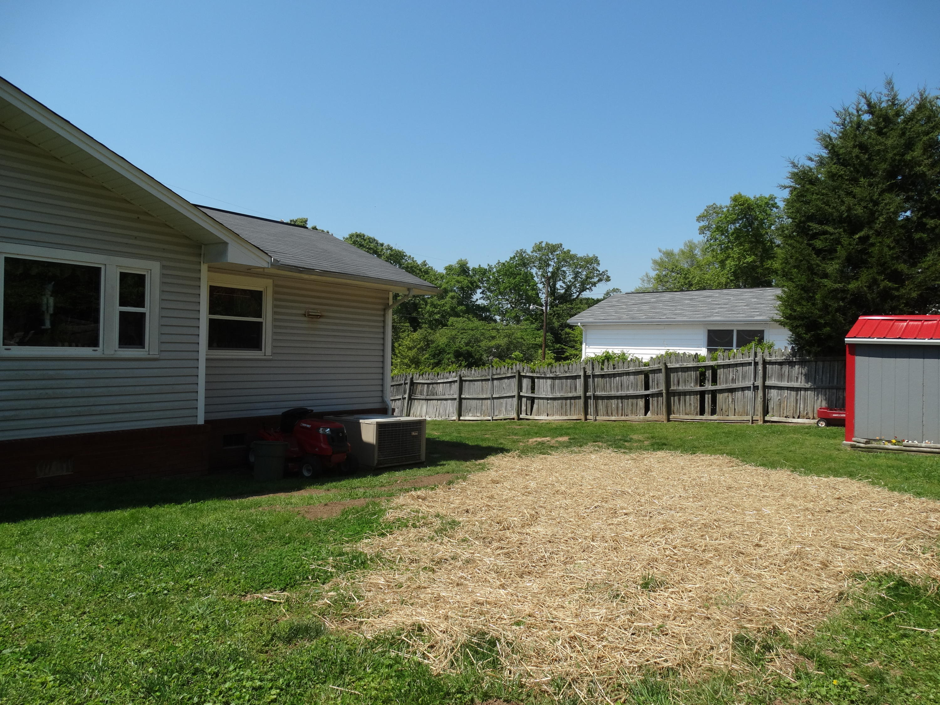 100 Meadow Road Oak Ridge, TN 37830 - Photo 12 of 40 DSC01227