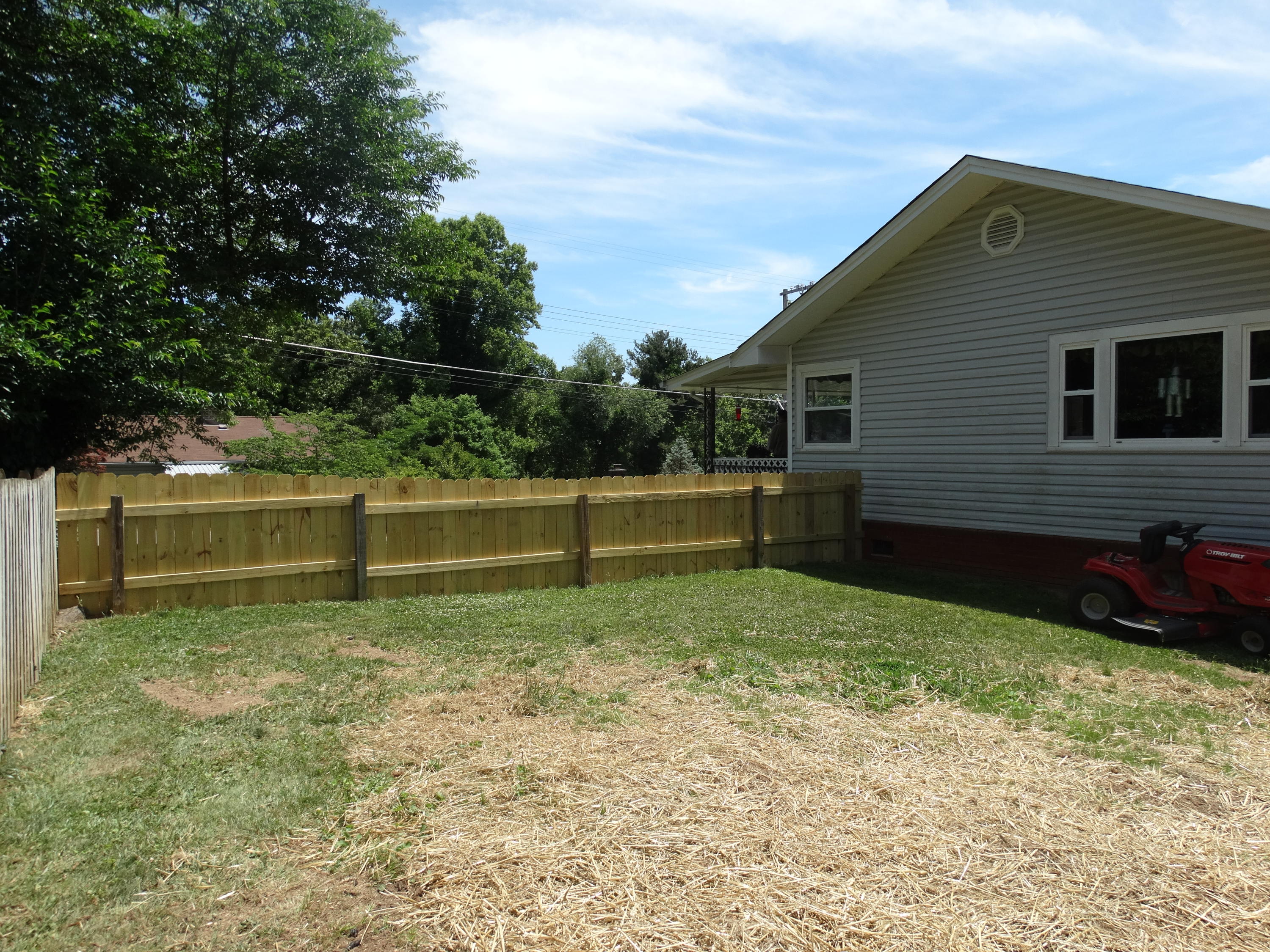 100 Meadow Road Oak Ridge, TN 37830 - Photo 39 of 40 DSC01398