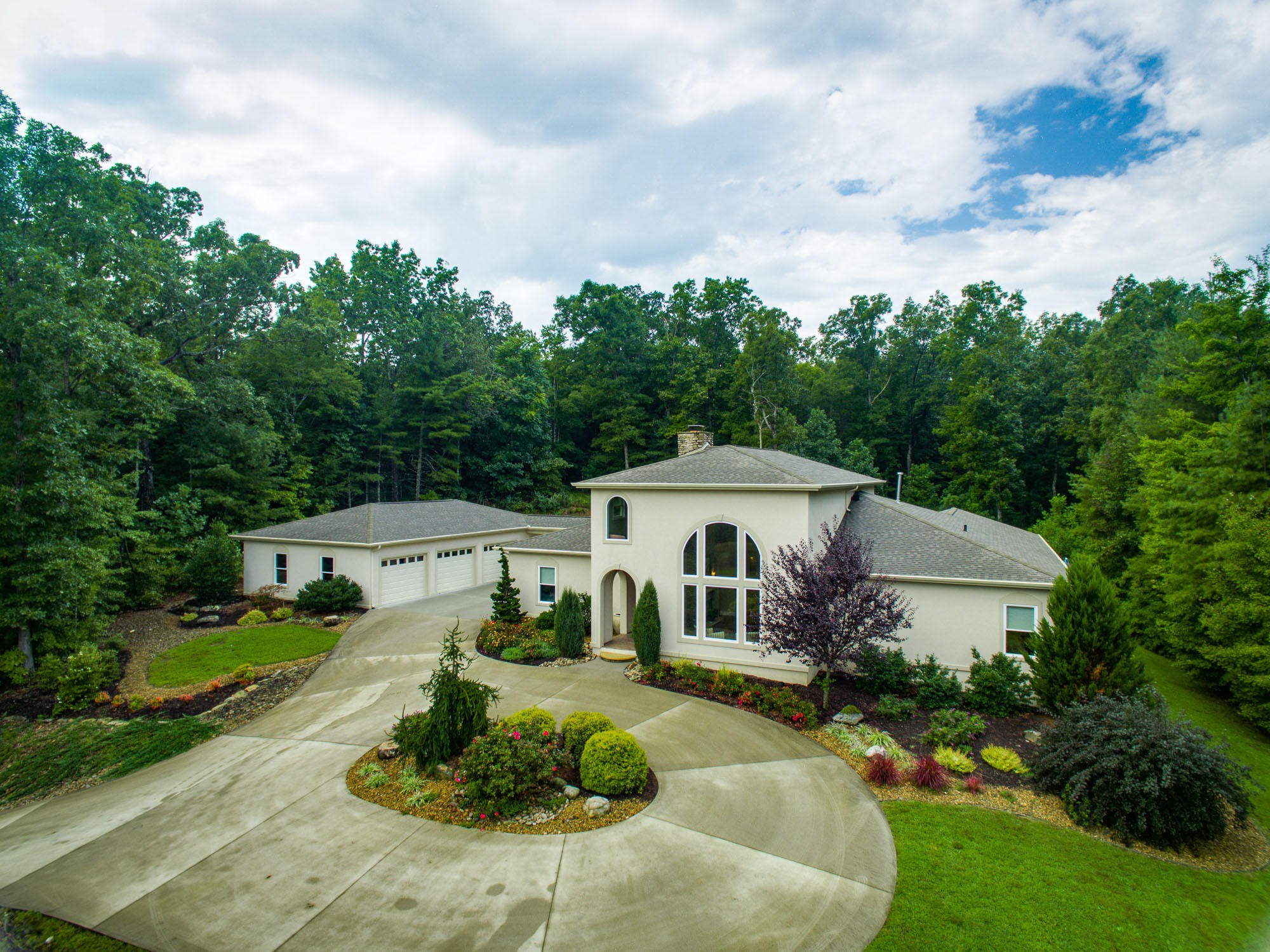 1216 Meridian Road Crossville, TN 38555 - Photo 5 of 40 Gallery Image 5