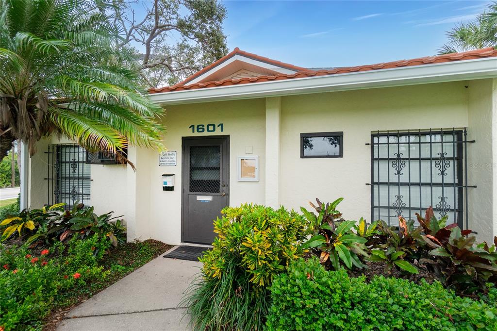 1591 Beach Road, Unit 403 Englewood, FL 34223 - Photo 40 of 61