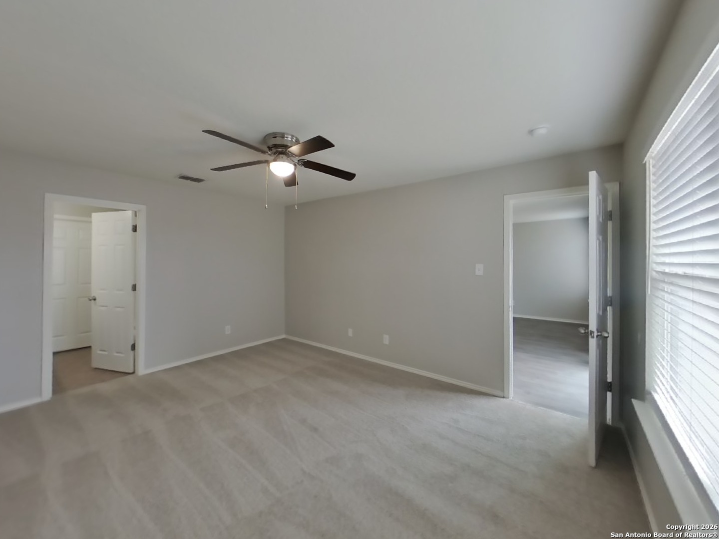 2319 Camberly Converse, TX 78109 - Photo 7 of 16