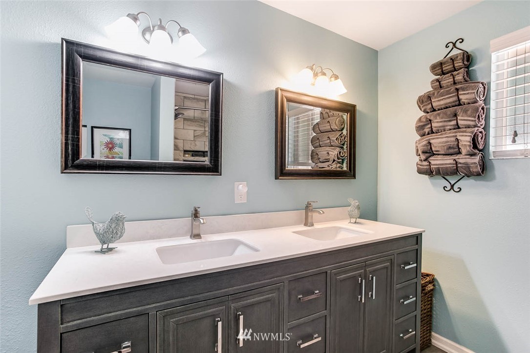 15426 Southeast 144th Place Renton, WA 98059 - Photo 15 of 24 Gallery Image 15