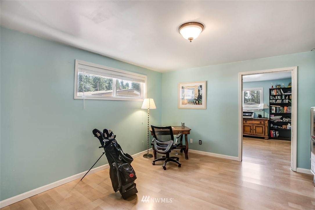 15426 Southeast 144th Place Renton, WA 98059 - Photo 18 of 24 Gallery Image 18