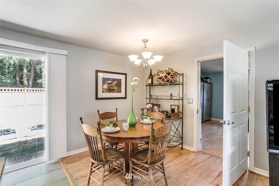 15426 Southeast 144th Place Renton, WA 98059 - Photo 10 of 24 Gallery Image 10