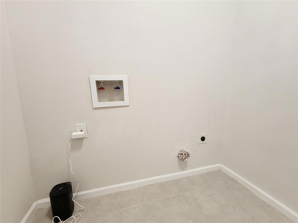 2000 May Street Fort Worth, TX 76110 - Photo 21 of 35