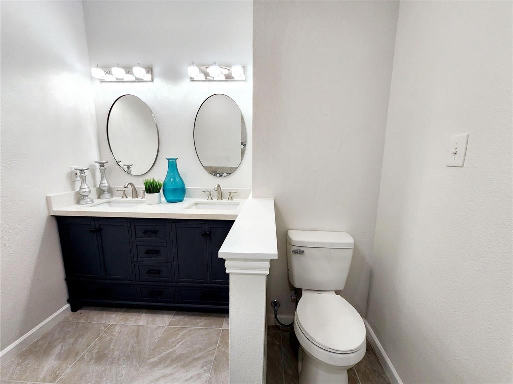 2000 May Street Fort Worth, TX 76110 - Photo 33 of 35